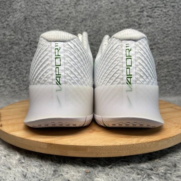 Nike Court Air Zoom Vapor 11 HC Size 9.5 Women Tennis Shoes White Green - Picture 5 of 6